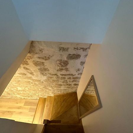 Modern And Warm Fully Renovated Split Level Apart Steps Away From The Grands Boulevard Leilighet Paris Eksteriør bilde