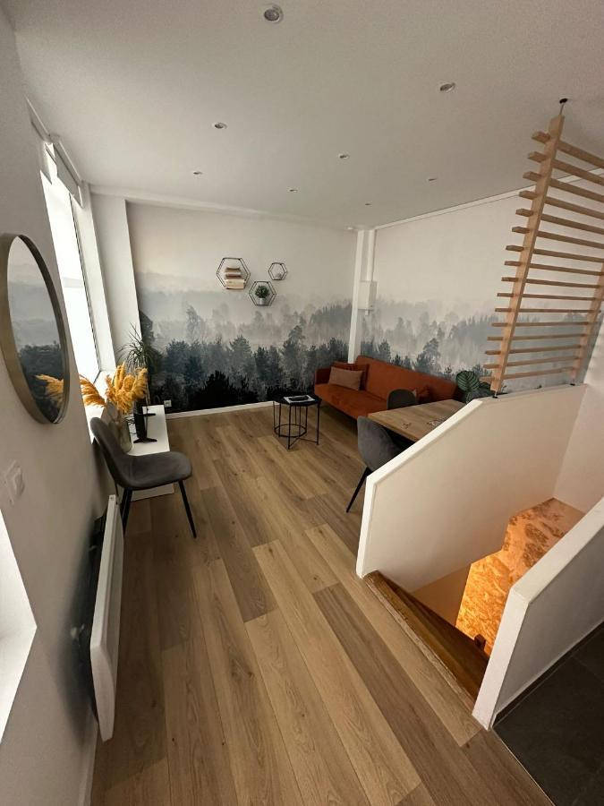 Modern And Warm Fully Renovated Split Level Apart Steps Away From The Grands Boulevard Leilighet Paris Eksteriør bilde