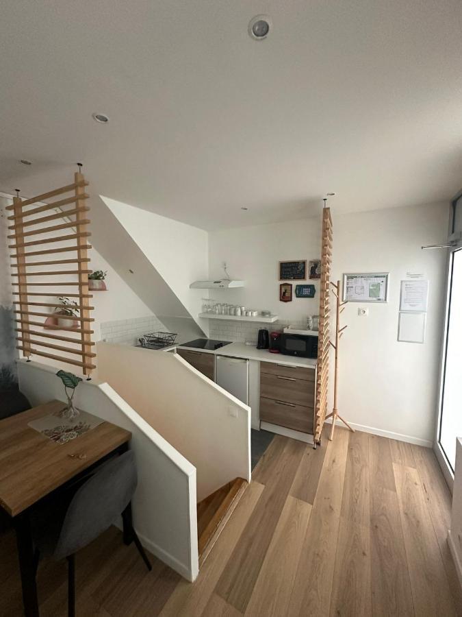 Modern And Warm Fully Renovated Split Level Apart Steps Away From The Grands Boulevard Leilighet Paris Eksteriør bilde